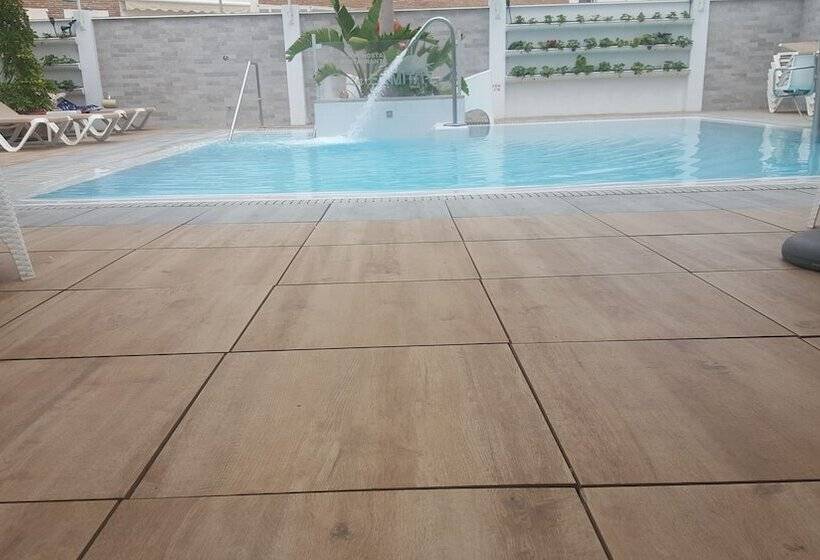 Hostal La Ermita