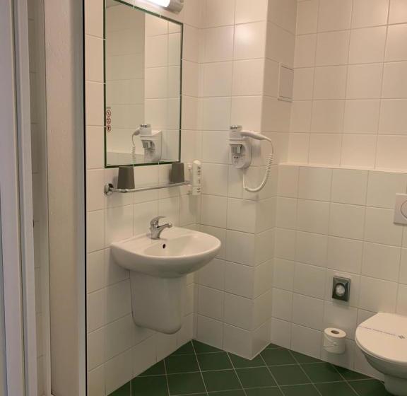 Отель B&b  Ochsendorf