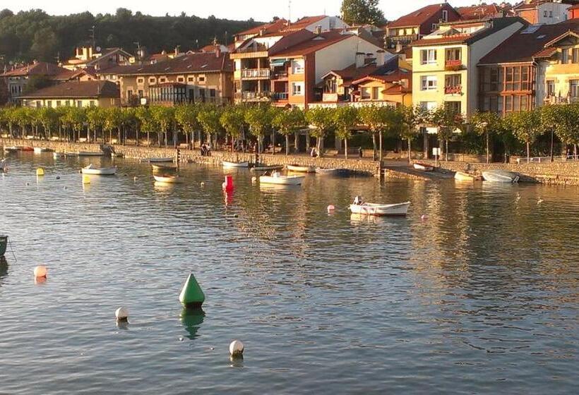 هتل Casa De Marinos Uribekosta