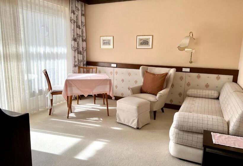 בית מלון כפרי Dietrichsteinerhof Apartments & Rooms