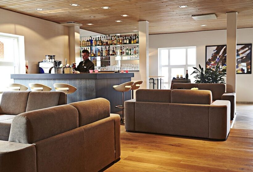 בית מלון כפרי Hedemarken