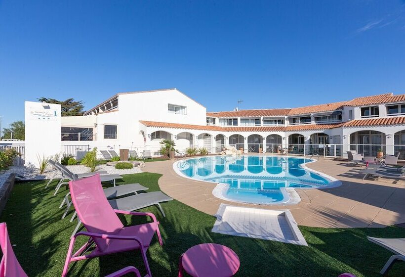 ホテル Hôtel Restaurant Le Grand Large   Face à La Plage   Ile De Ré