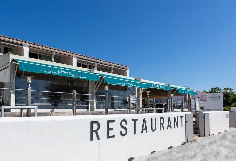 Отель Hôtel Restaurant Le Grand Large   Face à La Plage   Ile De Ré