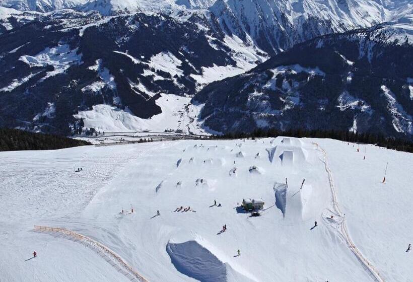 בית מלון כפרי Maria Theresia