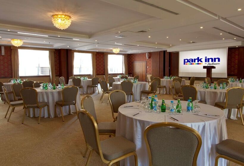 هتل Park Inn By Radisson Al Khobar