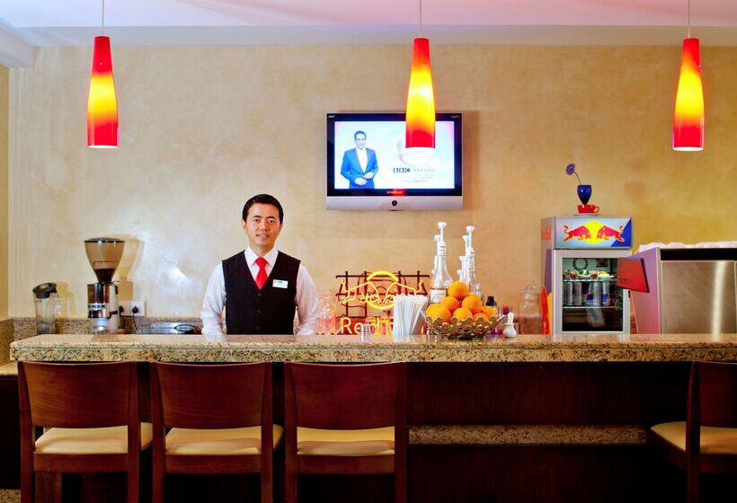 هتل Park Inn By Radisson Al Khobar