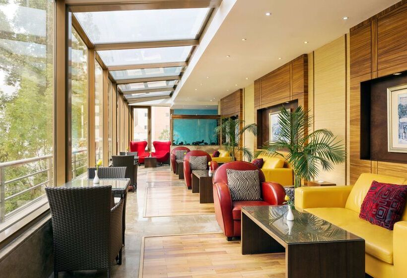 هتل Park Inn By Radisson Al Khobar