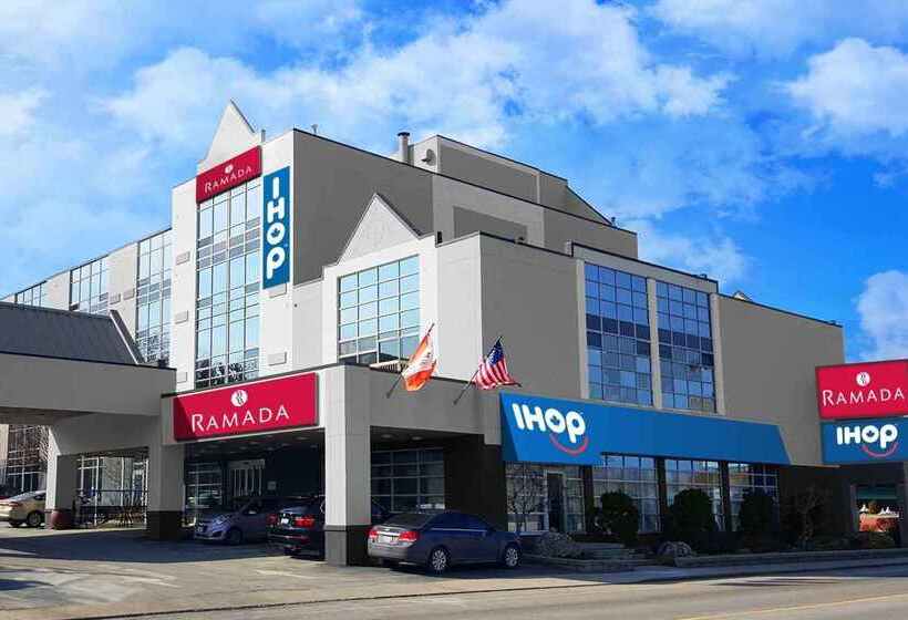 هتل Ramada By Wyndham Niagara Falls By The River