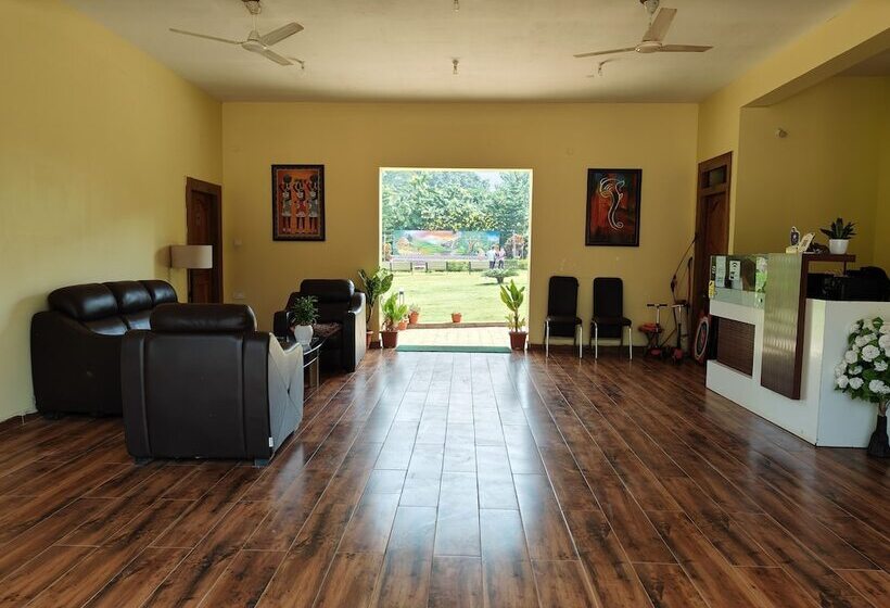 בית מלון כפרי Utopia Resort