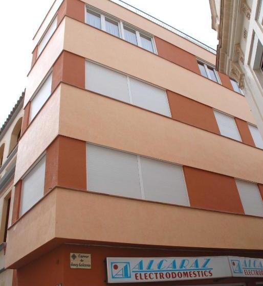 Apartaments Lloveras
