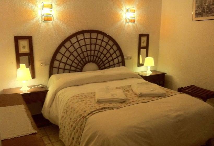 مسافرخانه Pension Atlantida