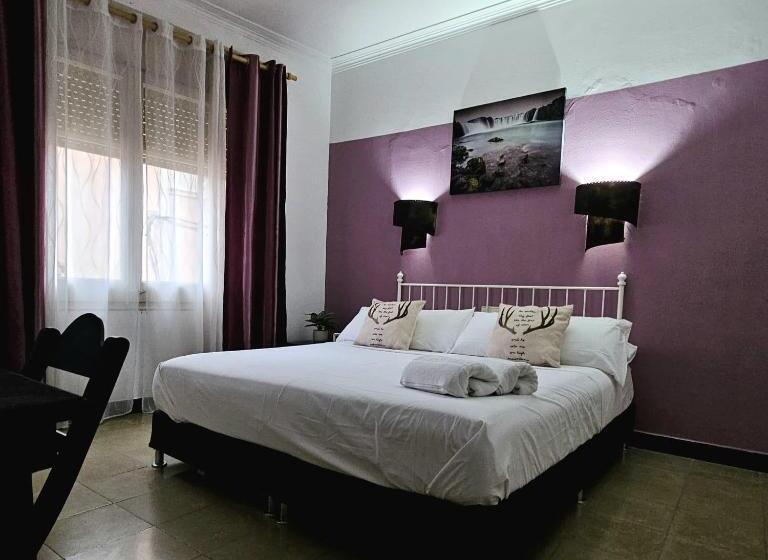 فندق Aquamar