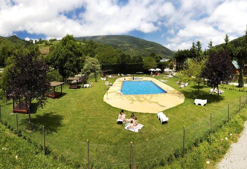 ホテル Càmping Vall De Camprodon