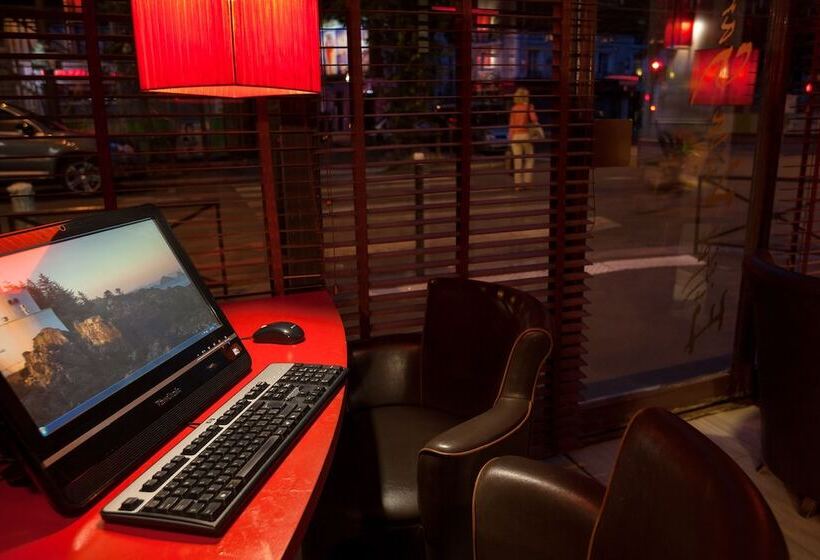 ホテル Eiffel Villa Garibaldi