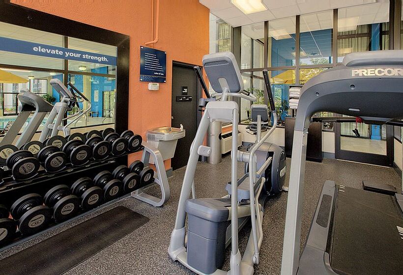 هتل Hampton Inn Ashevilletunnel Rd