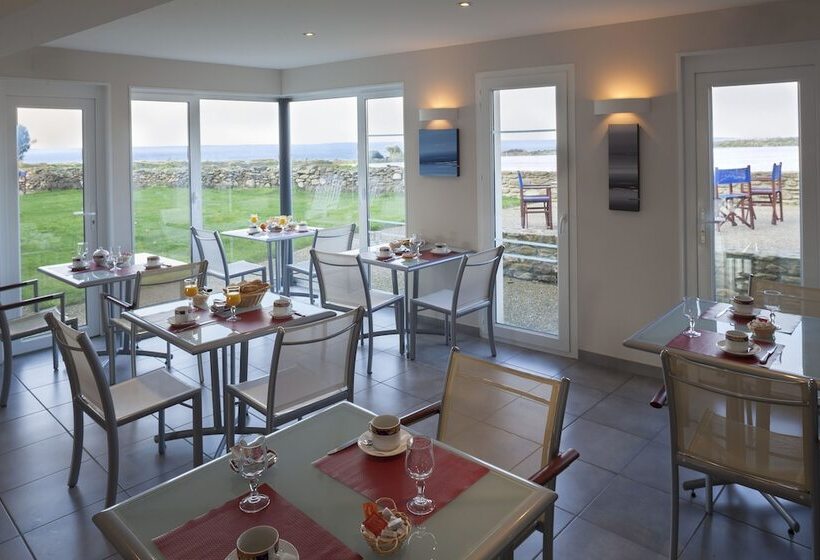 ホテル Logis Hôtel Vent D Iroise