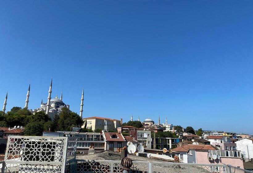 هتل Mangana Konak