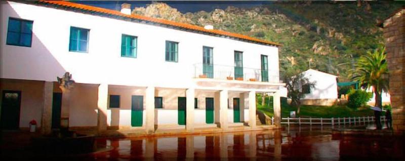 فندق ريفى Hospederia Rural Aldeaduero