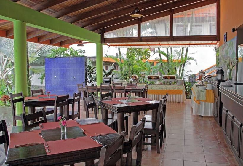 בית מלון כפרי San Bosco Inn