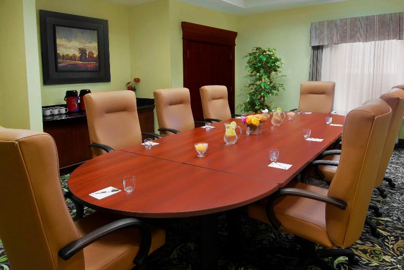 فندق Staybridge Suites Guelph, An Ihg