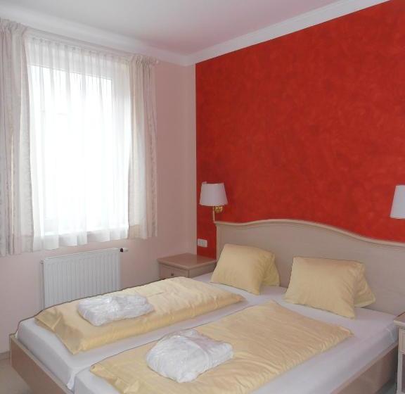 Отель Sundance Grande Mountain Resort & Spa