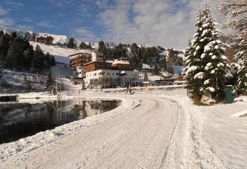 Отель Sundance Grande Mountain Resort & Spa