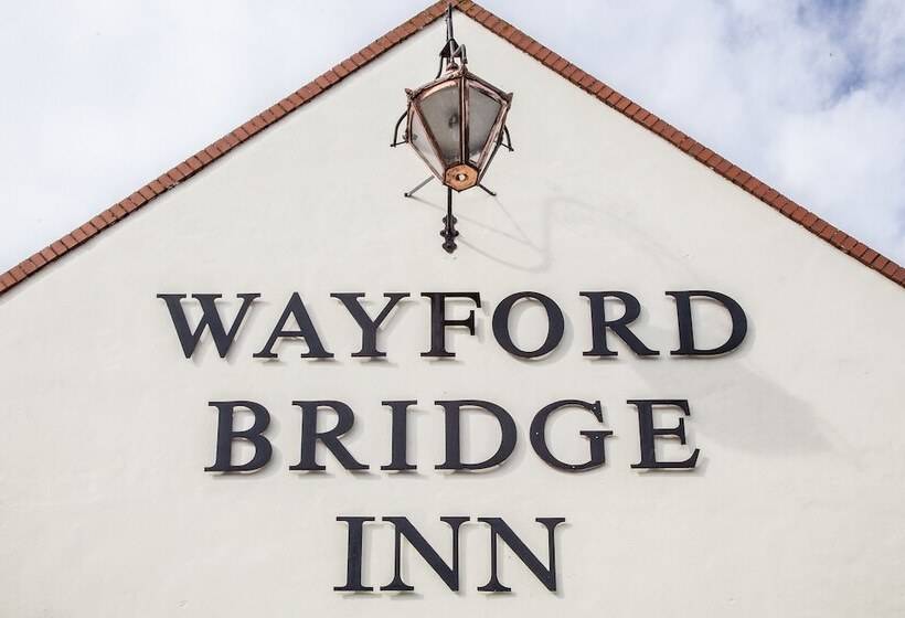فندق Wayford Bridge Inn