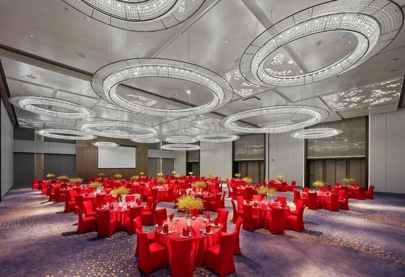 호텔 Doubletree By Hilton Qidong, China
