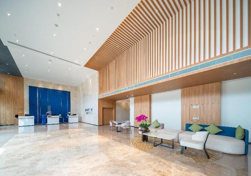 בית מלון כפרי Holiday Inn Express Nanning Jiangnan, An Ihg