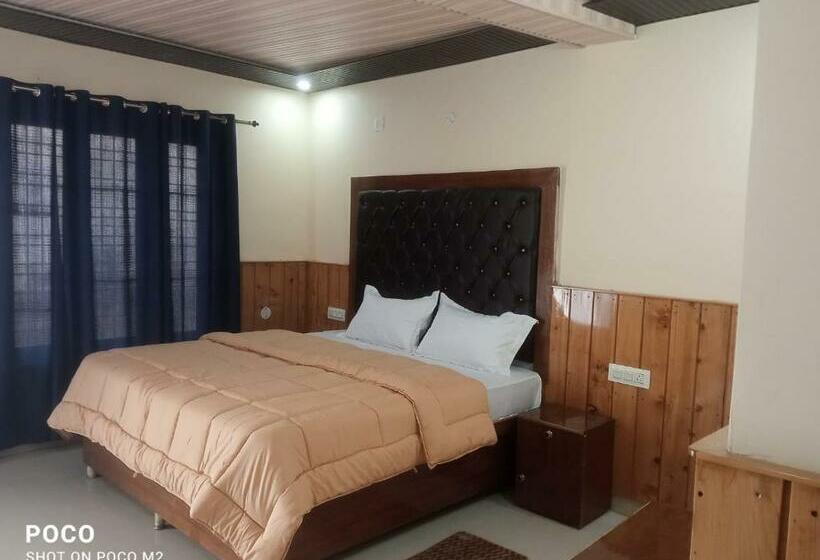 فندق Prithvi Resort Valley