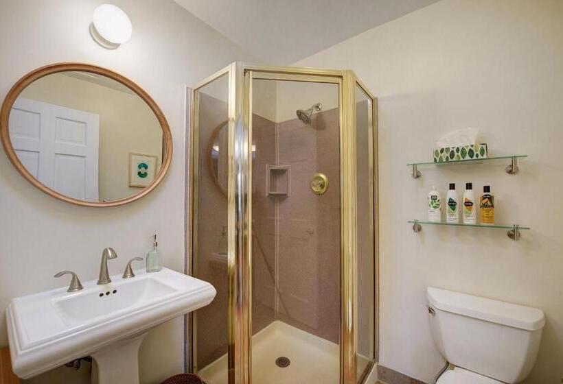 بنسيون Boulder Guest House