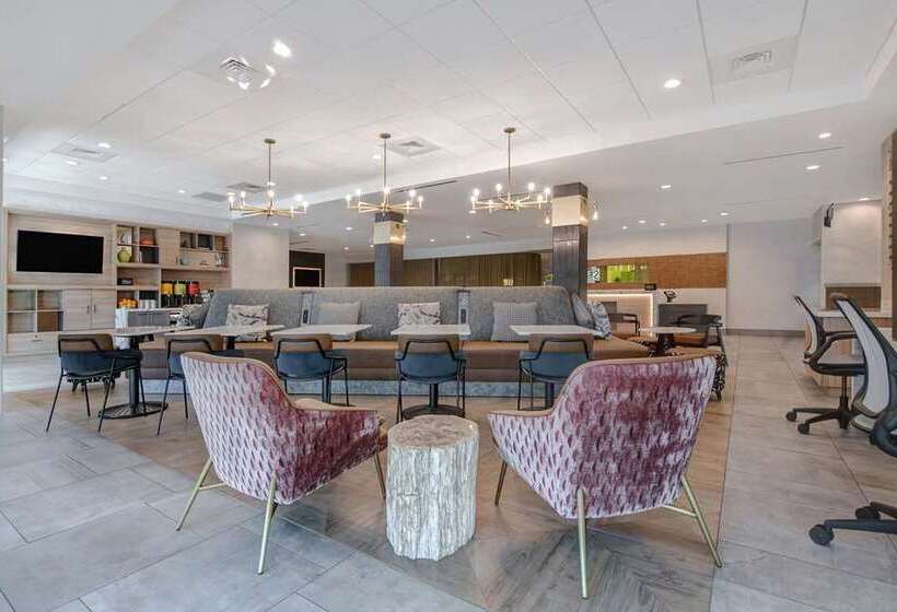 فندق Home2 Suites By Hilton Anderson Downtown