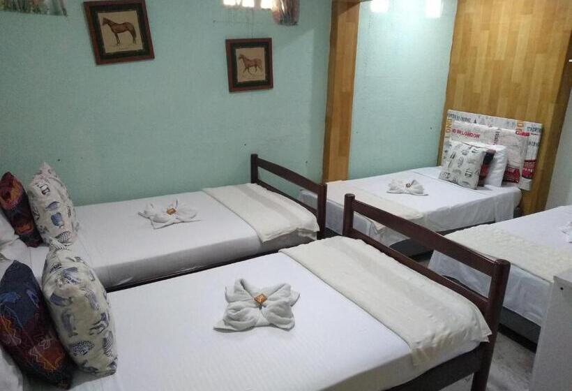 ホテル House Marfito Airport