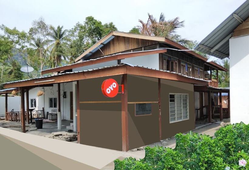 هتل Oyo 90176 D Cruz Sunrise Villa