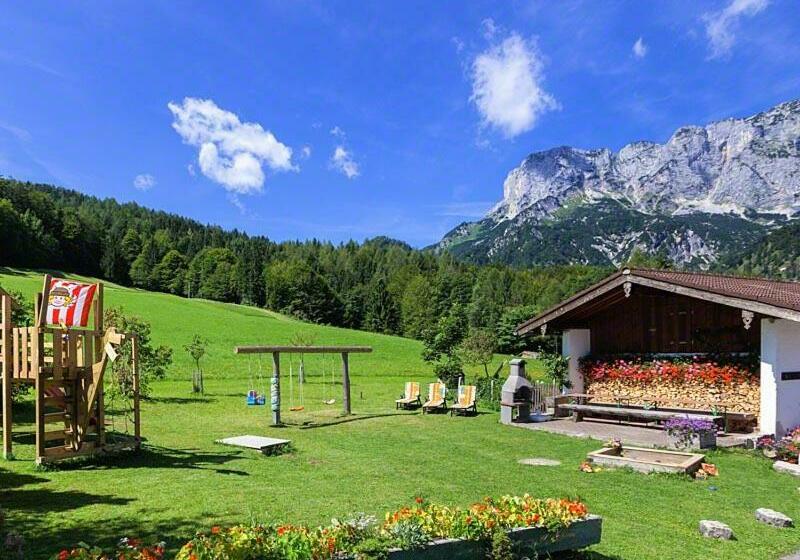 Отель Berghof Lippenlehen
