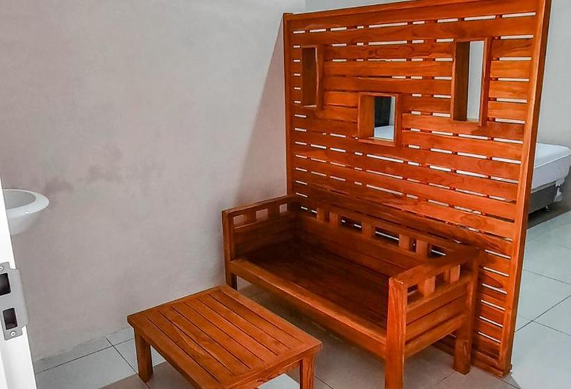 فندق Sky In Homestay Syariah Near Rsud Sogaten