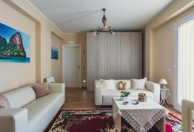 تختخواب و صبحانه Oasi Perla Del Mare Rooms