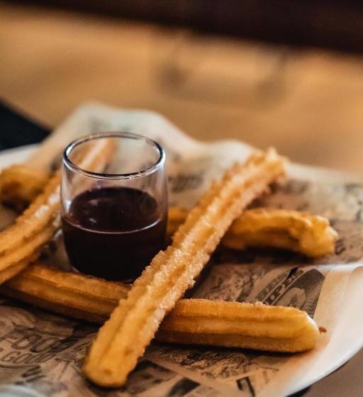 Отель Ibis Styles Castelnaudary