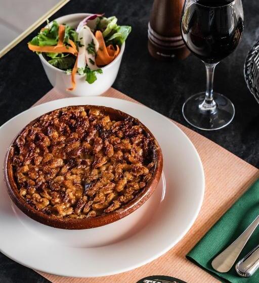 Отель Ibis Styles Castelnaudary