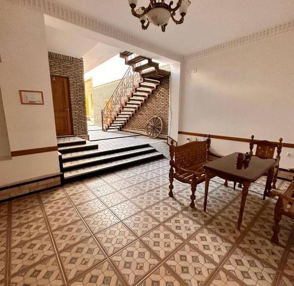 בית מלון כפרי Munis