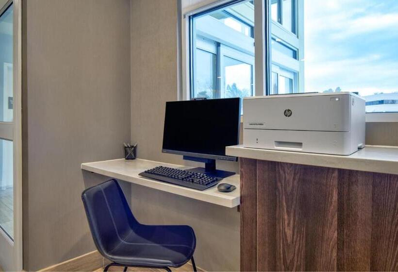 هتل Residence Inn By Marriott Reading