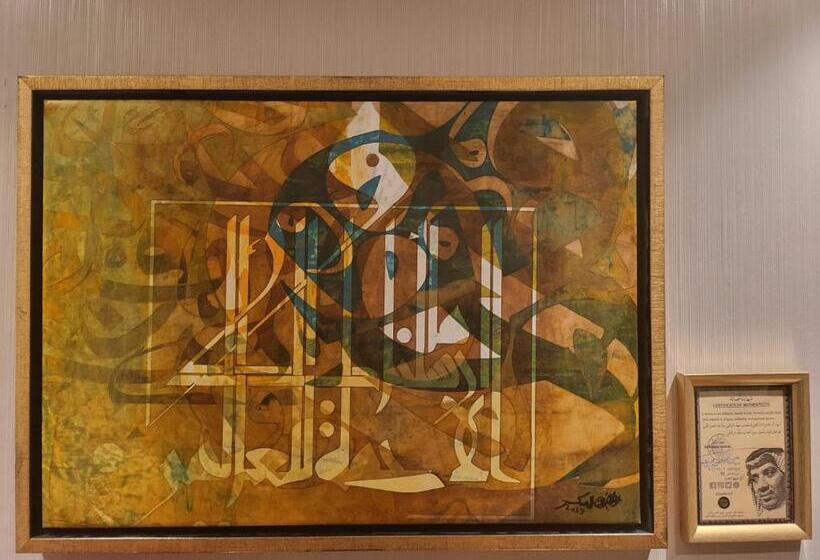 هتل Velar Inn