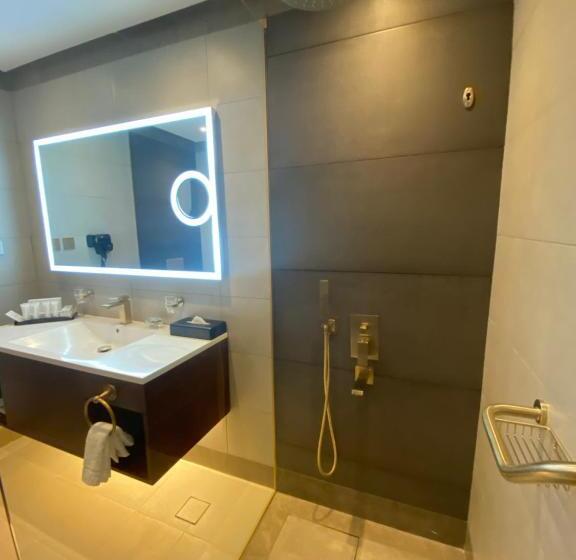 هتل Velar Inn