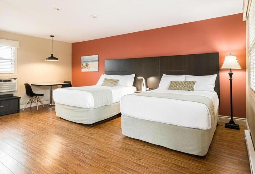 Parlee Beach Motel