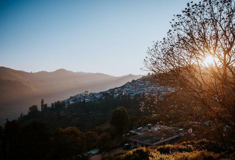 פנסיון Hidden Heaven