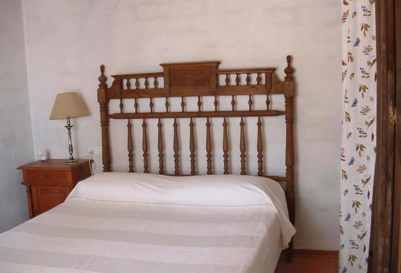 هتل Cortijo Barranco