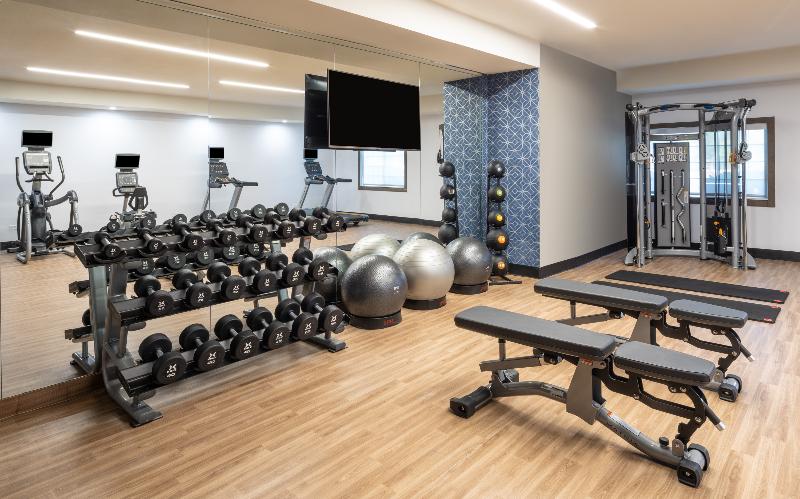 هتل Four Points By Sheraton Chicago Schaumburg