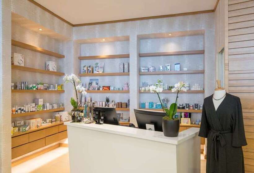 هتل Hilton San Diego Bayfront