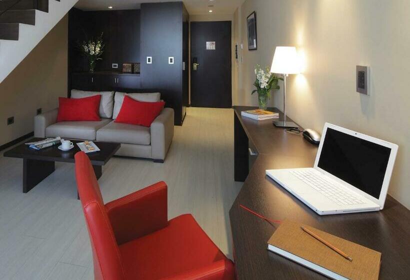 هتل Htl City Baires