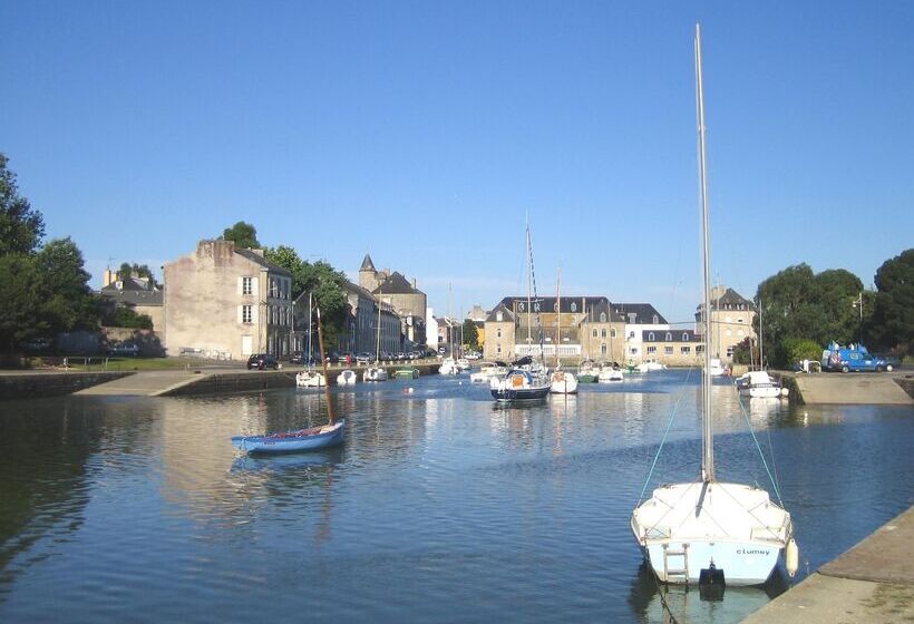 호텔 Kyriad Quimper  Pontl Abbe